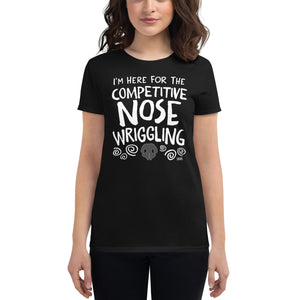 Open image in slideshow, women&#39;s fitted t-shirt: nose wriggling
