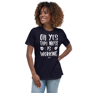 Open image in slideshow, women&#39;s relaxed fit t-shirt: this nose is working
